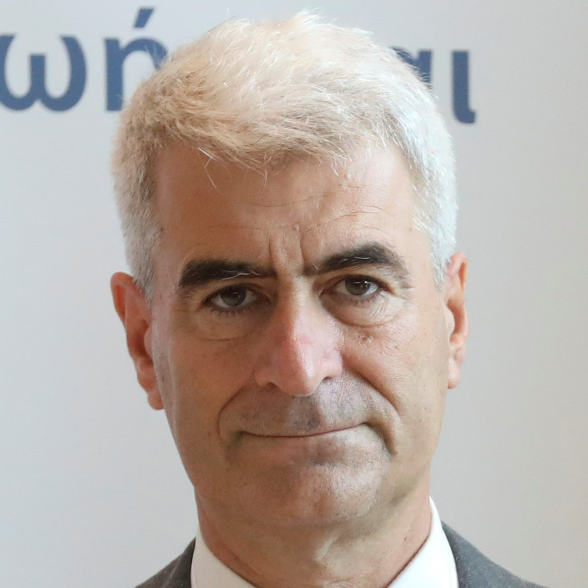 Dr. Yannis Kontoulis